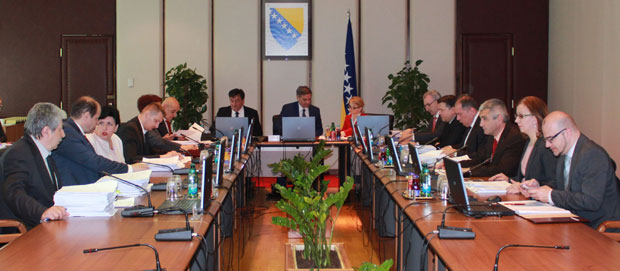 ОДГОВОР НА ДОДИКОВУ ПОНУДУ: СДС ближи Савету министара